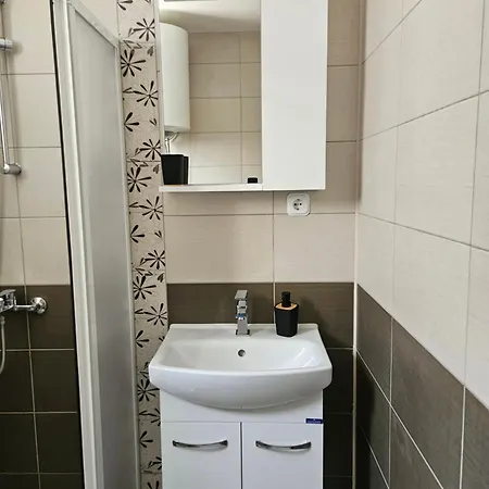 וילה Stedar